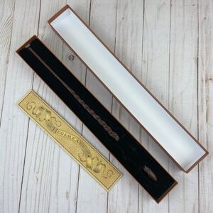 NWT Cho Chang's Interactive wand - Wizarding World of Harry Potter